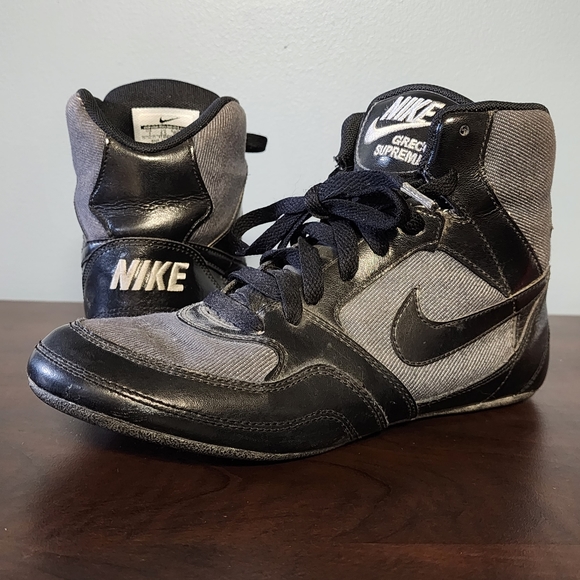 Nike Greco Supreme Wrestling High Top Shoes Womans Size 7 - Picture 1 of 12